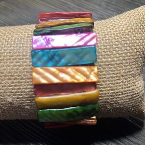 Multicolor Shell Stretch Bracelet